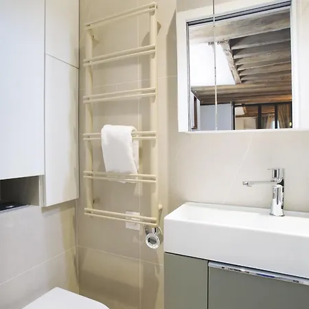 Le Marais By Prestige Apartment